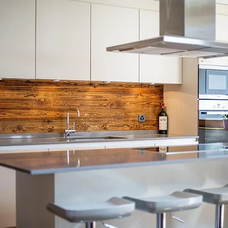 Sonnegg Penthouse דירה סאס פה