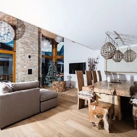 Sonnegg Penthouse Apartment